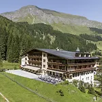 Szálloda Valara Alpine Art Tux