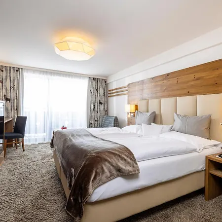 Otel Der Rindererhof Tux