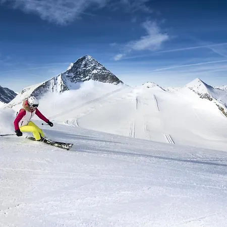 Valara Alpine Art