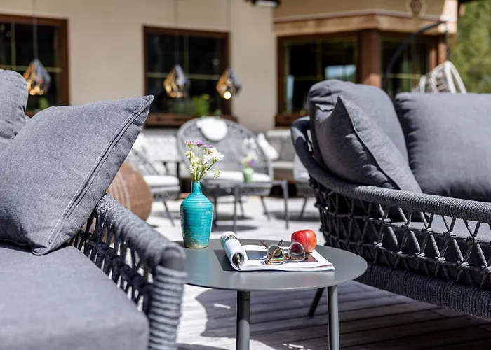 Valara Alpine Art Hotel 4*