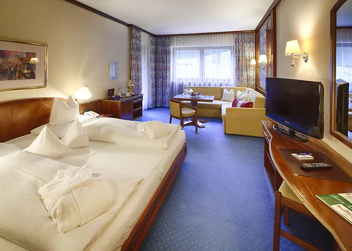 Hotel Valara Alpine Art Tux