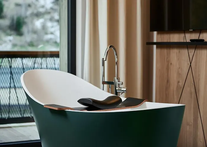 Valara Alpine Art Hotel