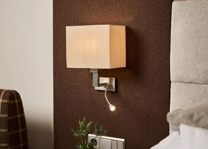 Valara Alpine Art ホテル トゥクス