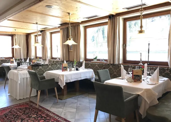 Hotel Valara Alpine Art 4*