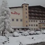 Hotel Valara Alpine Art