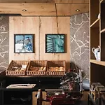 Hotel Valara Alpine Art 4*